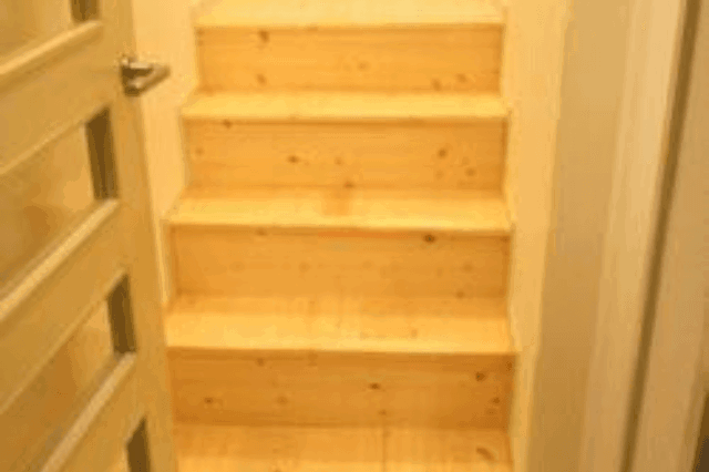 階段リフォームの費用相場 リフォーム費用の一括見積り リショップナビ