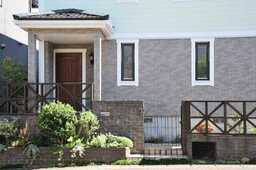 門扉リフォームの価格 施工事例 工事期間や注意点も紹介 リフォーム費用の一括見積り リショップナビ