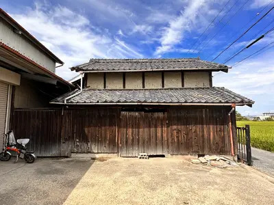 300万円：古い倉庫を解体リノベーションした事例