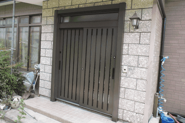 玄関 玄関ドアリフォームの費用相場 リフォーム費用の一括見積り リショップナビ